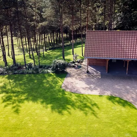 Dom Na Zielonych Kaszubach Maison d'hôtes